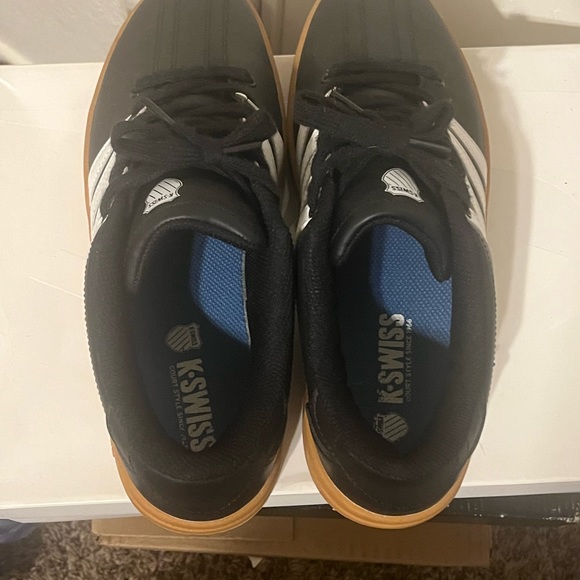champion Super C Court size 8.5 and K-Swiss classic size 8 - Picture 7 of 9
